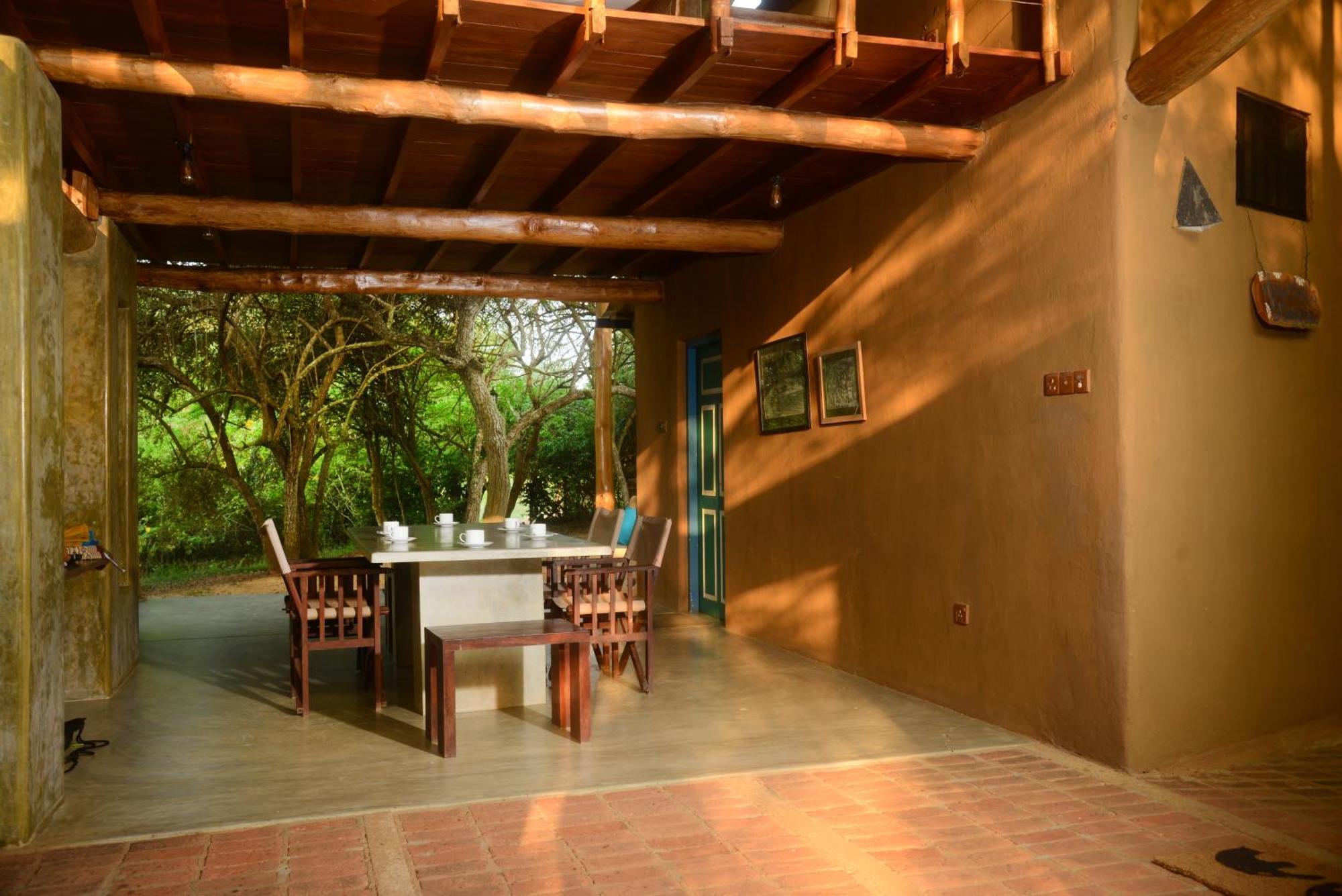 Back Of Beyond - Wellness Retreat Villa Tangalle Room photo